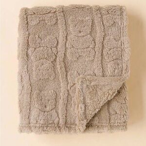 Brand New Cozy Tan Teddy Baby Swaddle Bear Blanket